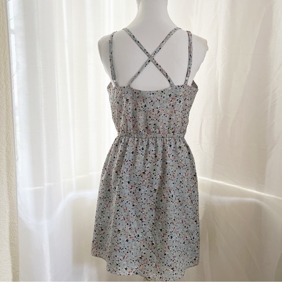 BCBG Grey/Blue Confetti Splashed Cross Front Mini Size Medium - Picture 3 of 15
